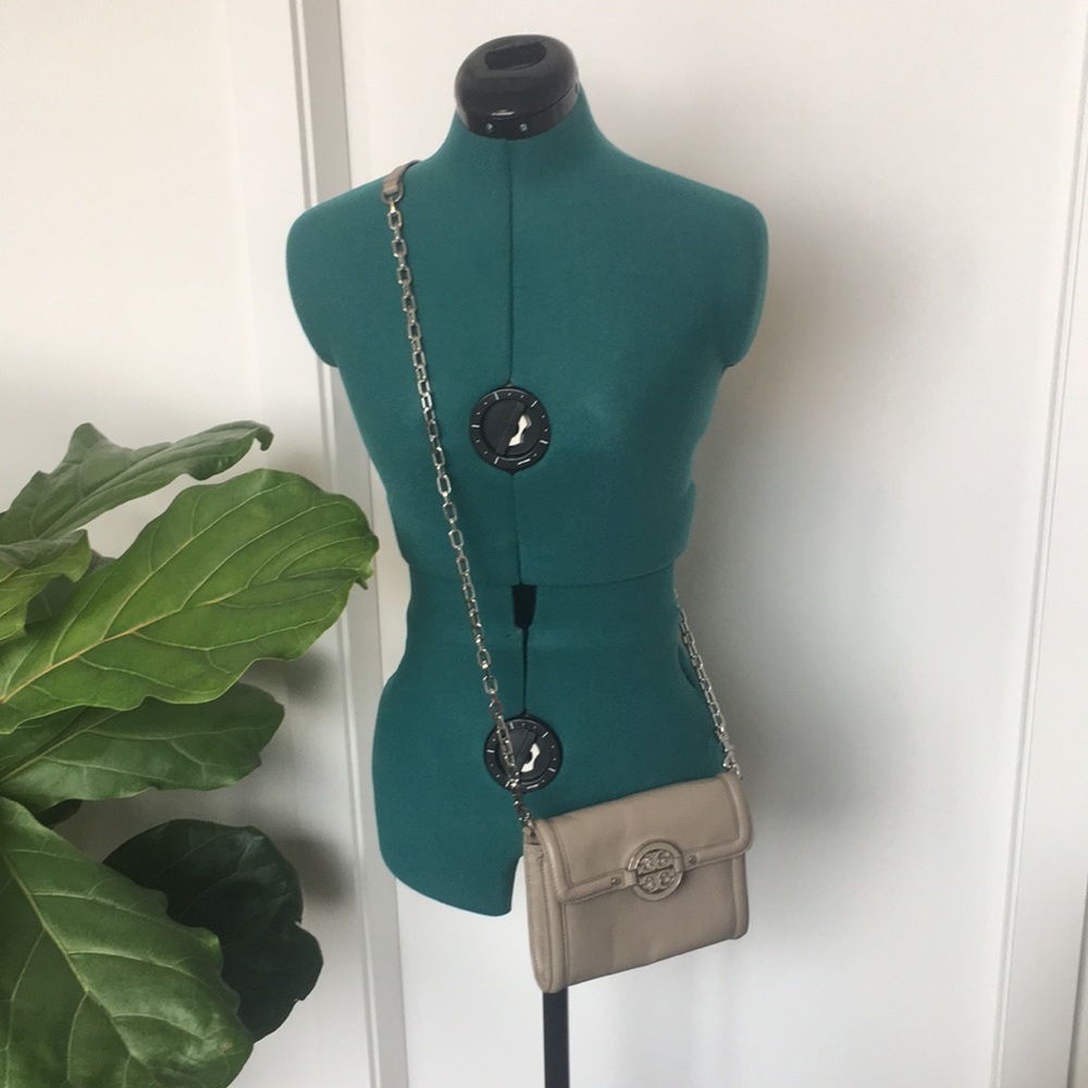 Tory Burch taupe purse